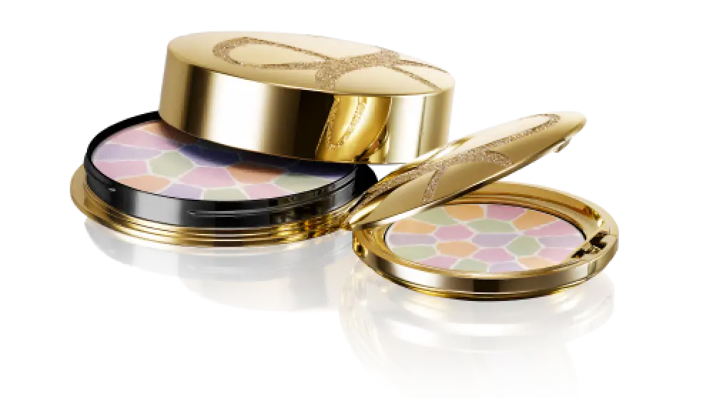 LA POUDRE<br><span class="black">Absolute Clarity</span>